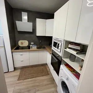 Apartamento Cornelia's 1a Playa, Los Cristianos (Tenerife)
